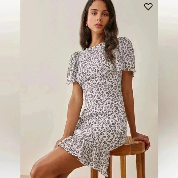 NWT Reformation  White & Blue Floral Beesley Dress IN US 2 - Picture 7 of 7